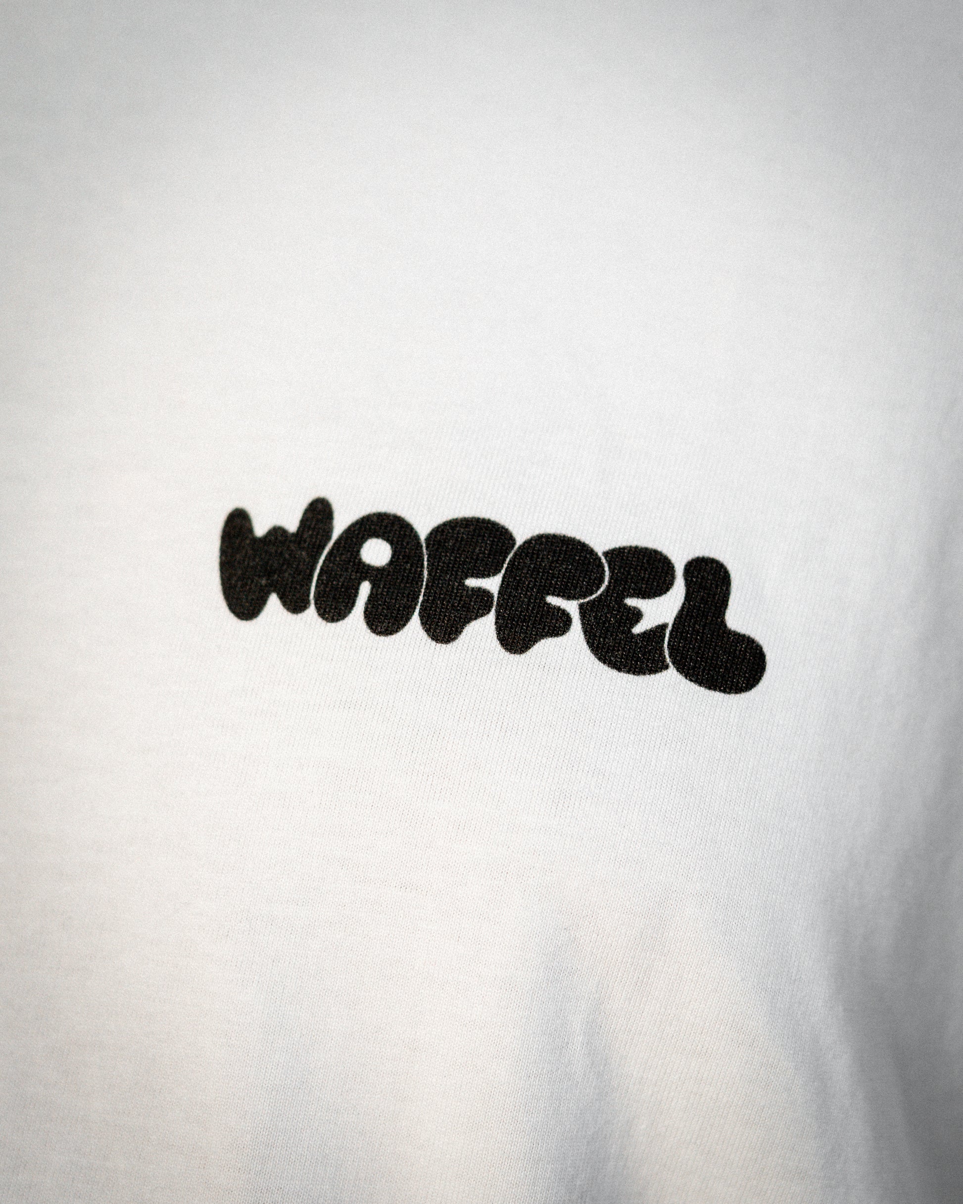 WAFFEL BUBBLE T-SHIRT WEIß